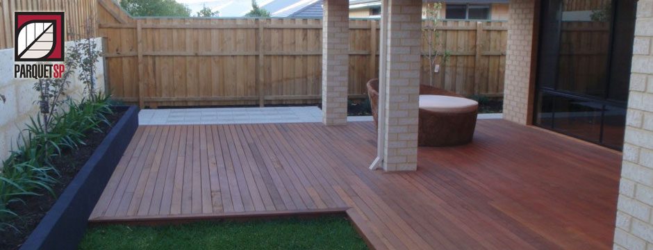 deck de madeira em varanda parquetsp