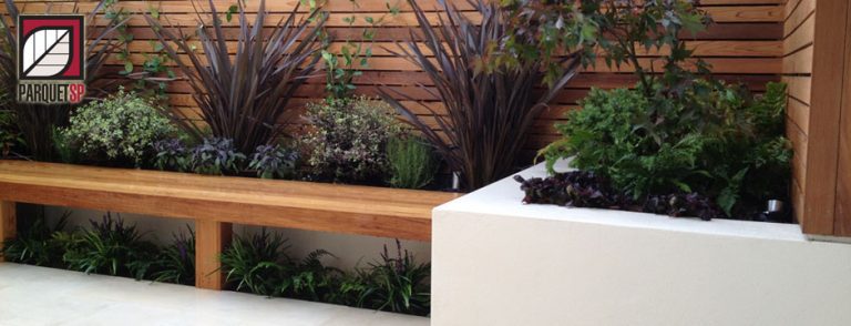 deck de madeira jardim interno parquetsp 768x294 1
