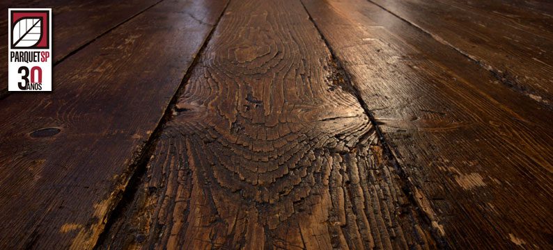 Por que meu piso de madeira está com rachaduras? - ParquetSP - Piso de madeira, escadas de madeira parquet, pisos de madeira, assoalho piso madeira, assoalho de madeira, rodapé de madeira, piso vinilico durafloor, piso de bambu, como instalar piso laminado, piso de taco, assoalhos de madeira, durafloor ritz, piso rustico, piso parquet, piso pronto, piso vinilico madeira, piso taco, rodape de madeira, rodapé mdf, piso em madeira, pisos madeira, piso vinilico tarkett, brise de madeira, piso laminado fotos, piso bambu, piso pronto de madeira, piso de bambu preço, pastilha de madeira, pronto piso, pronto piso, brises de madeira, deck para piscinas, revestimento de escada, taco palito, chao de madeira, piso de madeira de demolição, rodape mdf, piso madeira maciça, pisos em madeira, rodapés de madeira, pisos de madeiras, piso vinilico na parede, lambril de madeira, madeira para escada, asoalho, piso cumaru, pastilhas de madeira, fotos de piso laminado, piso madeirado, piso madeira de demolição, rodape madeira, piso ambienta, piso tarkett, assoalho madeira, pisos para escadas, piso para apartamento, piso de madeira ou porcelanato, durafloor vinilico, piso acustico, parquet piso, parquet piso, taco piso, madeira para piso, revestimentos para escadas, revestimentos de madeira, manta acustica para piso, piso laminado durafloor nature, piso pronto cumaru, madeira para assoalho, pisos para apartamento, fotos de piso, fotos de pisos laminados, vinilico durafloor, piso de parquet, pisos de madeira sp, parquet de madeira, assoalho de eucalipto, pisos de bambu, escada revestida de madeira, madeira piso, taco madeira.