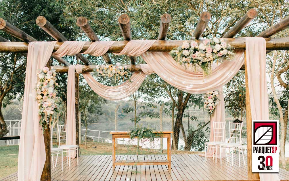 Pergolado-decoração-de-casamento-por-parquetsp-pisos-de-madeira-sao-paulo-DESTACADA