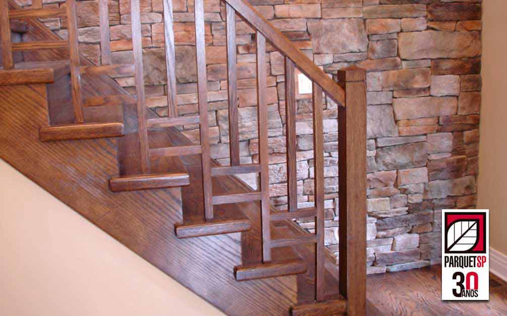 Escadas internas de madeira: como usar - ParquetSP - Piso de madeira, escadas de madeira parquet, pisos de madeira, assoalho piso madeira, assoalho de madeira, rodapé de madeira, piso vinilico durafloor, piso de bambu, como instalar piso laminado, piso de taco, assoalhos de madeira, durafloor ritz, piso rustico, piso parquet, piso pronto, piso vinilico madeira, piso taco, rodape de madeira, rodapé mdf, piso em madeira, pisos madeira, piso vinilico tarkett, brise de madeira, piso laminado fotos, piso bambu, piso pronto de madeira, piso de bambu preço, pastilha de madeira, pronto piso, pronto piso, brises de madeira, deck para piscinas, revestimento de escada, taco palito, chao de madeira, piso de madeira de demolição, rodape mdf, piso madeira maciça, pisos em madeira, rodapés de madeira, pisos de madeiras, piso vinilico na parede, lambril de madeira, madeira para escada, asoalho, piso cumaru, pastilhas de madeira, fotos de piso laminado, piso madeirado, piso madeira de demolição, rodape madeira, piso ambienta, piso tarkett, assoalho madeira, pisos para escadas, piso para apartamento, piso de madeira ou porcelanato, durafloor vinilico, piso acustico, parquet piso, parquet piso, taco piso, madeira para piso, revestimentos para escadas, revestimentos de madeira, manta acustica para piso, piso laminado durafloor nature, piso pronto cumaru, madeira para assoalho, pisos para apartamento, fotos de piso, fotos de pisos laminados, vinilico durafloor, piso de parquet, pisos de madeira sp, parquet de madeira, assoalho de eucalipto, pisos de bambu, escada revestida de madeira, madeira piso, taco madeira.