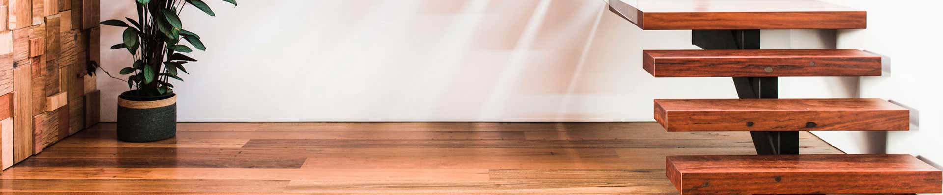Dicas e ideias para ter uma escada de madeira única - ParquetSP - Piso de madeira, escadas de madeira parquet, pisos de madeira, assoalho piso madeira, assoalho de madeira, rodapé de madeira, piso vinilico durafloor, piso de bambu, como instalar piso laminado, piso de taco, assoalhos de madeira, durafloor ritz, piso rustico, piso parquet, piso pronto, piso vinilico madeira, piso taco, rodape de madeira, rodapé mdf, piso em madeira, pisos madeira, piso vinilico tarkett, brise de madeira, piso laminado fotos, piso bambu, piso pronto de madeira, piso de bambu preço, pastilha de madeira, pronto piso, pronto piso, brises de madeira, deck para piscinas, revestimento de escada, taco palito, chao de madeira, piso de madeira de demolição, rodape mdf, piso madeira maciça, pisos em madeira, rodapés de madeira, pisos de madeiras, piso vinilico na parede, lambril de madeira, madeira para escada, asoalho, piso cumaru, pastilhas de madeira, fotos de piso laminado, piso madeirado, piso madeira de demolição, rodape madeira, piso ambienta, piso tarkett, assoalho madeira, pisos para escadas, piso para apartamento, piso de madeira ou porcelanato, durafloor vinilico, piso acustico, parquet piso, parquet piso, taco piso, madeira para piso, revestimentos para escadas, revestimentos de madeira, manta acustica para piso, piso laminado durafloor nature, piso pronto cumaru, madeira para assoalho, pisos para apartamento, fotos de piso, fotos de pisos laminados, vinilico durafloor, piso de parquet, pisos de madeira sp, parquet de madeira, assoalho de eucalipto, pisos de bambu, escada revestida de madeira, madeira piso, taco madeira.